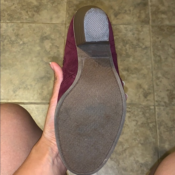 Women’s fall booties - Picture 4 of 4